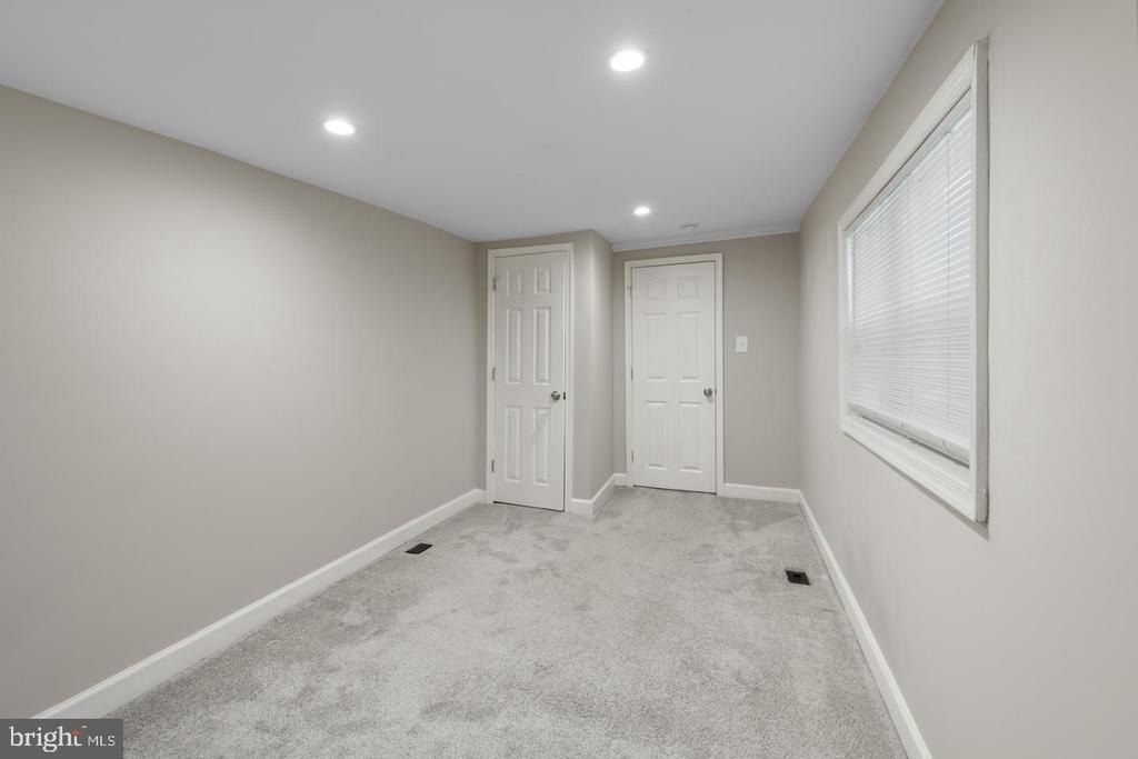 607 S Durham Street - Photo 14