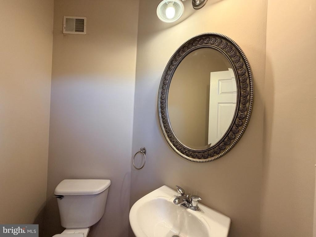 2805 Settlers View Drive - Photo 3