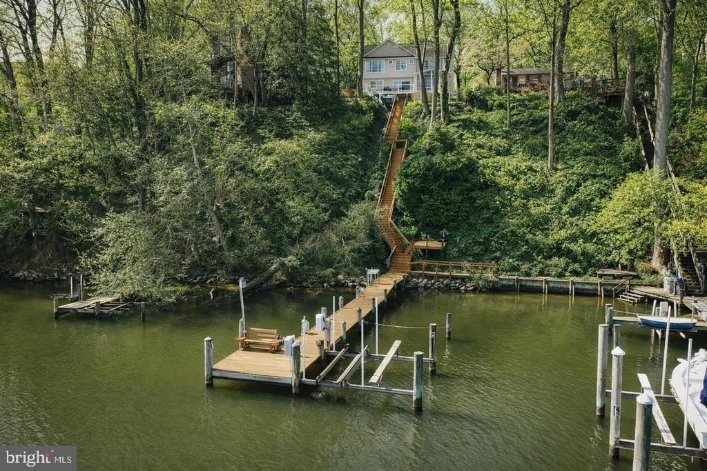 928 Waterview Drive - Photo 29