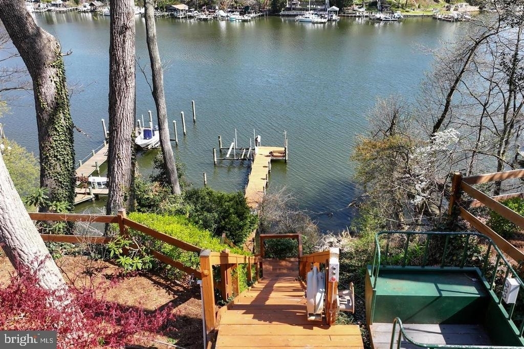 928 Waterview Drive - Photo 28