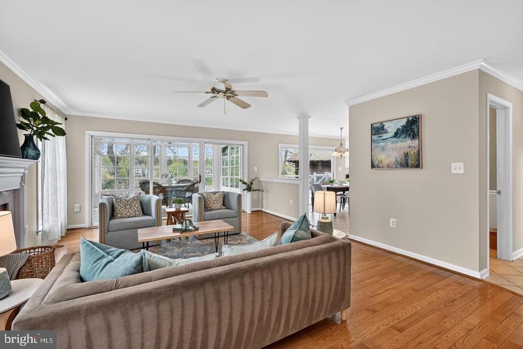 928 Waterview Drive - Photo 15