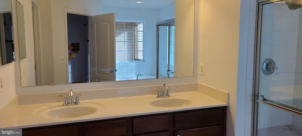7538 Stonehouse Run Drive - Photo 28