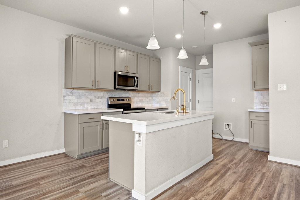441 Fieldwood Dr - Photo 6
