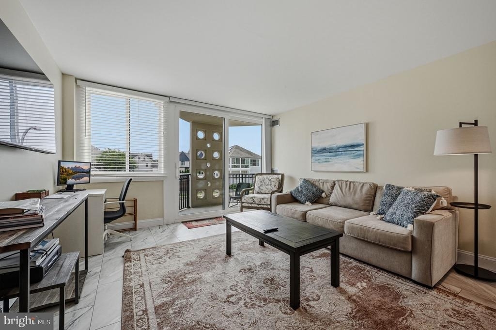 1 Virginia Avenue - Photo 7