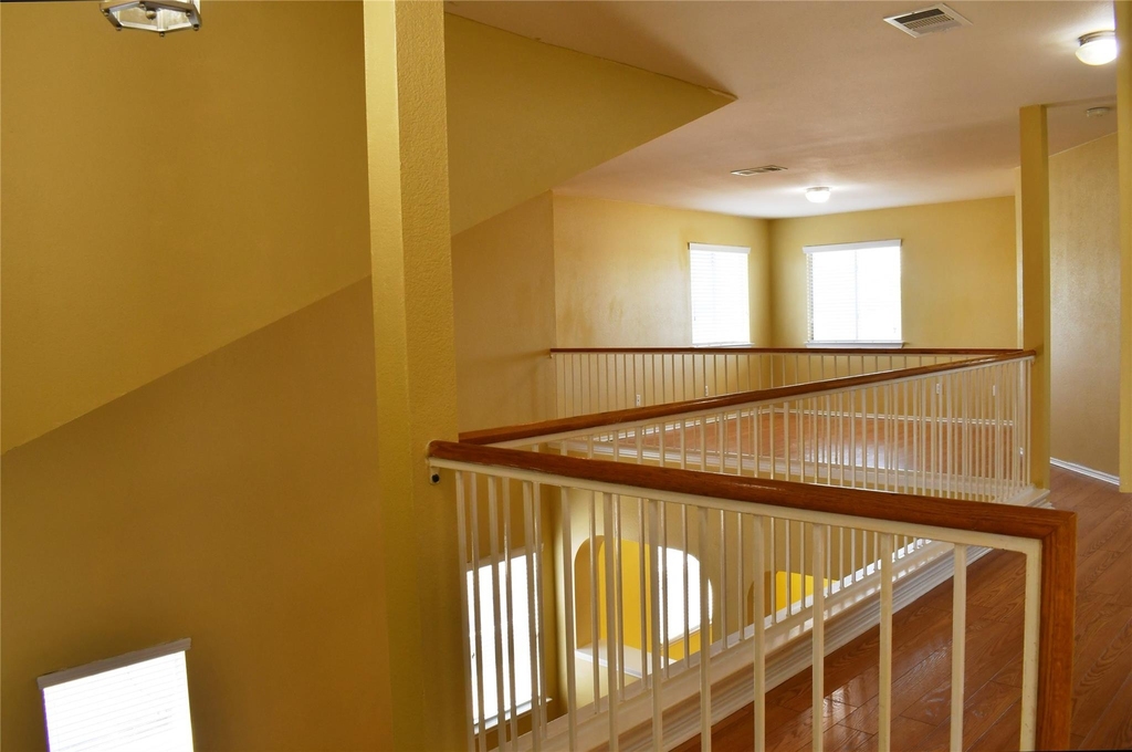 13516 Richard Nixon St - Photo 5