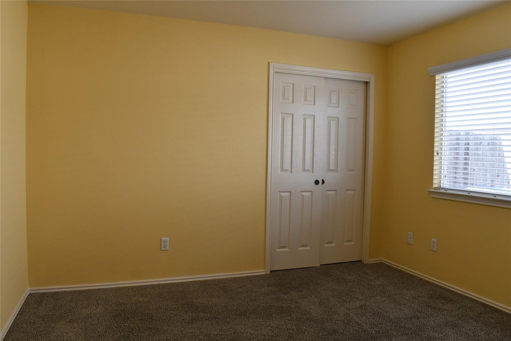 13516 Richard Nixon St - Photo 17