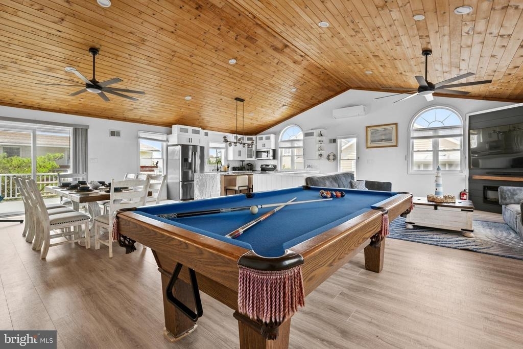 35205 Hassell Avenue - Photo 27