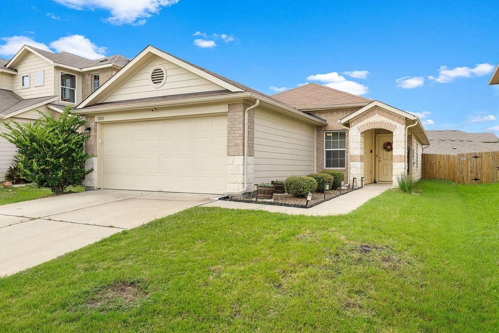 12105 Jamie Dr - Photo 3