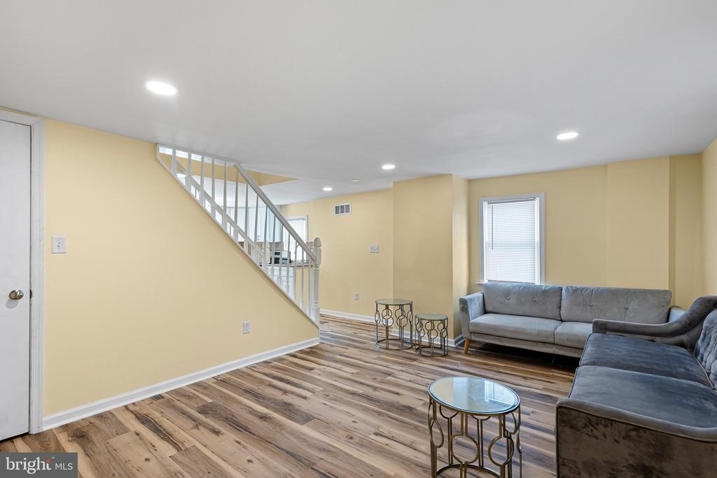 30 E Main Street - Photo 28