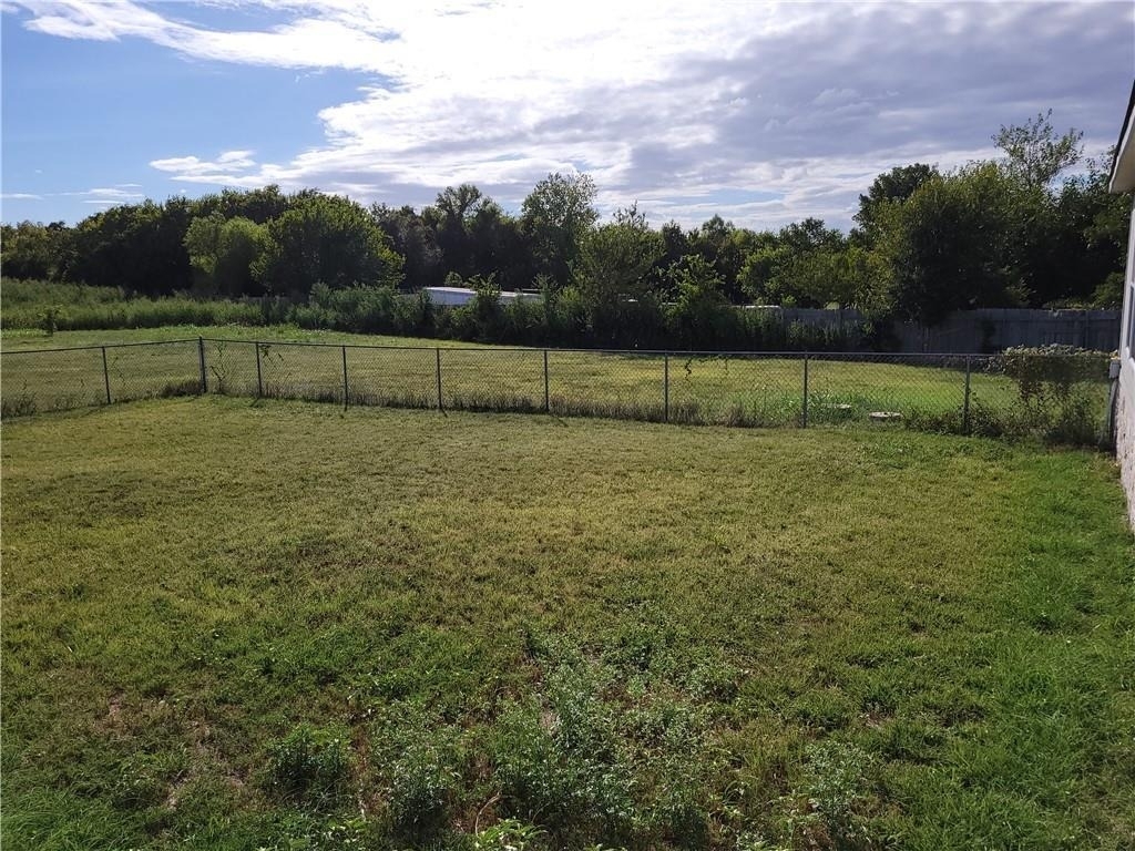 517 Olivia Ct - Photo 12
