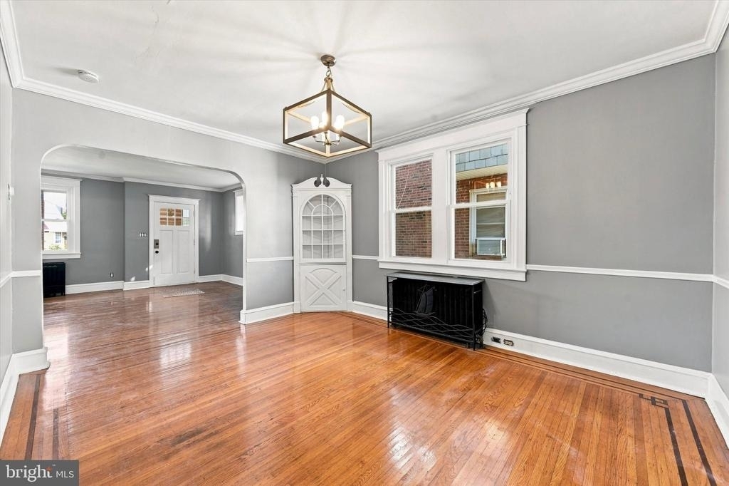 203 Barrett Street - Photo 4