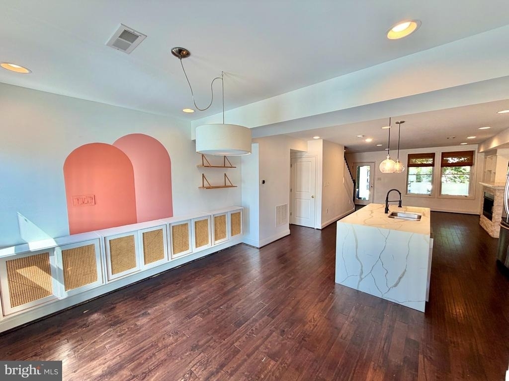 918 Hamilton Street Nw - Photo 10