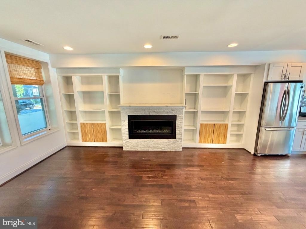918 Hamilton Street Nw - Photo 5