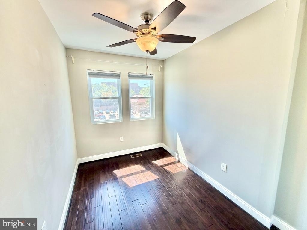 918 Hamilton Street Nw - Photo 33