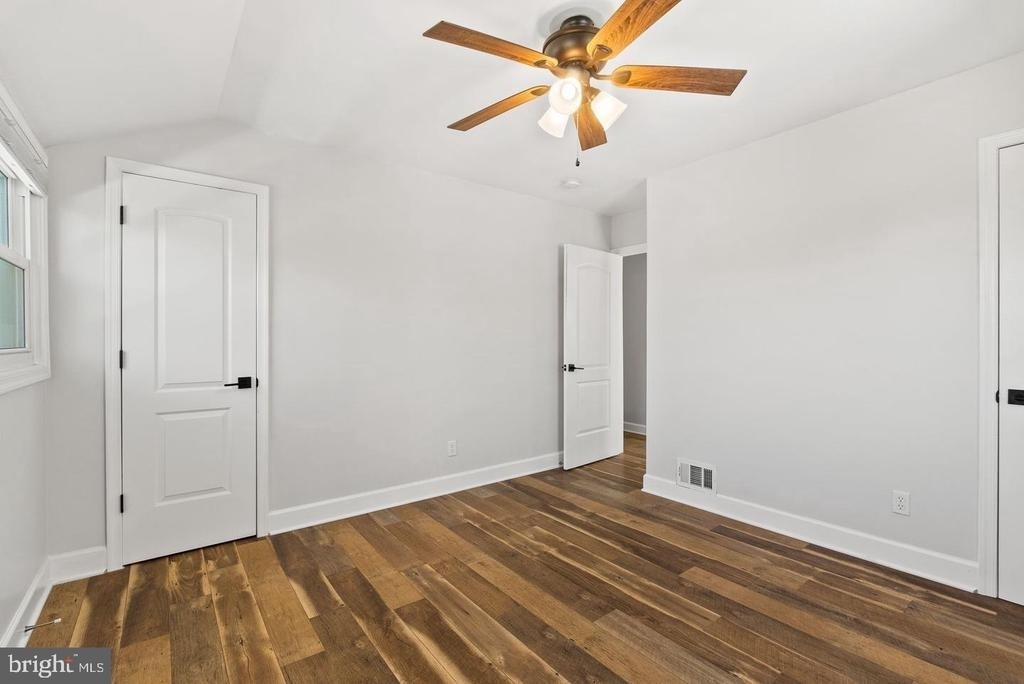 4355 G Street Se - Photo 17