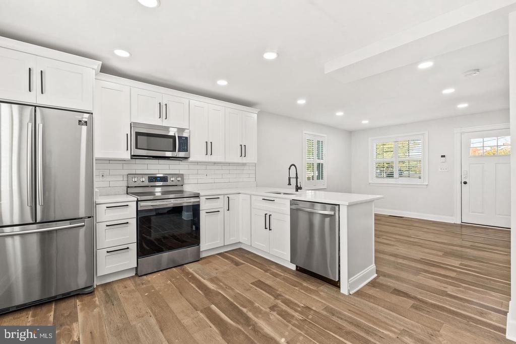 4355 G Street Se - Photo 11