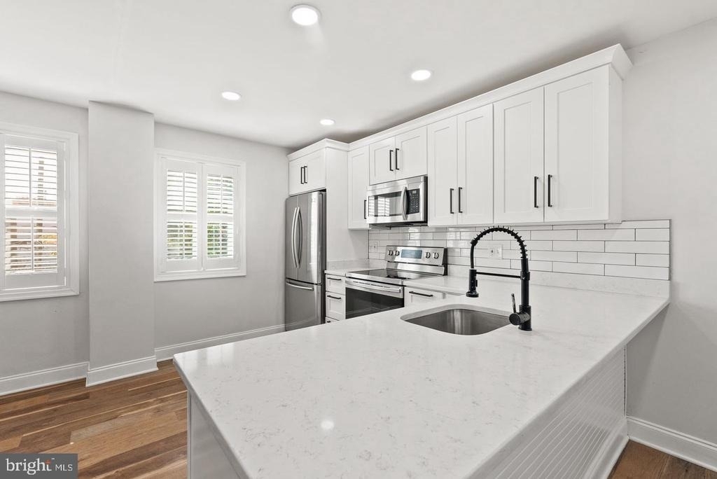 4355 G Street Se - Photo 14