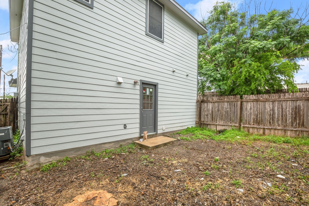 7617 Bennett Ave - Photo 18