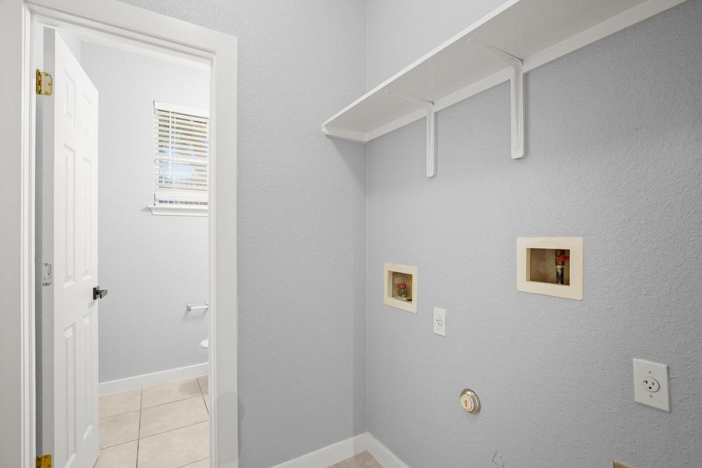 7617 Bennett Ave - Photo 10