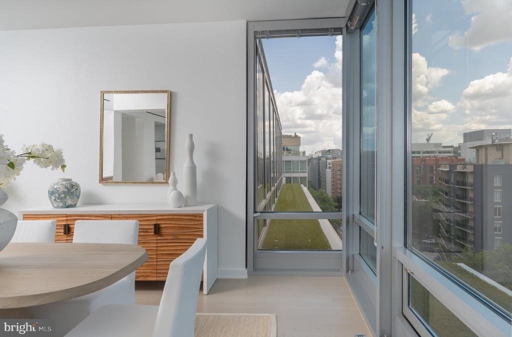 1111 24th Street Nw - Photo 20