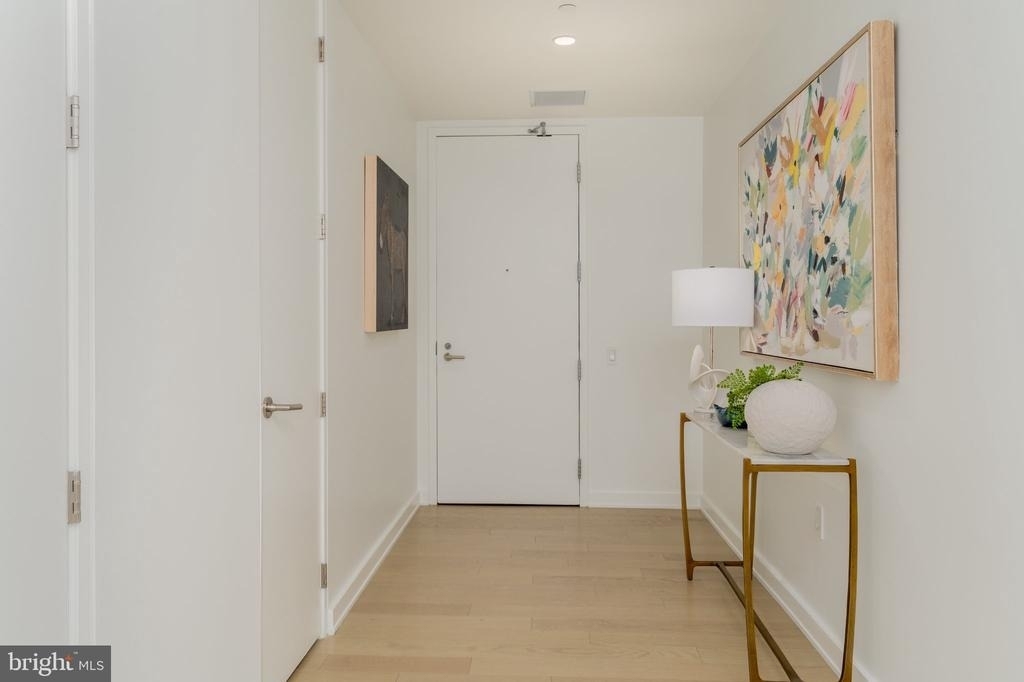 1111 24th Street Nw - Photo 8