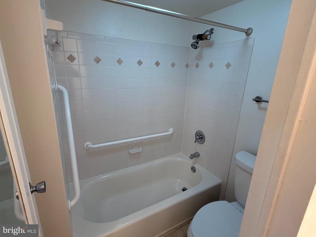 2800 Wisconsin Avenue Nw - Photo 9