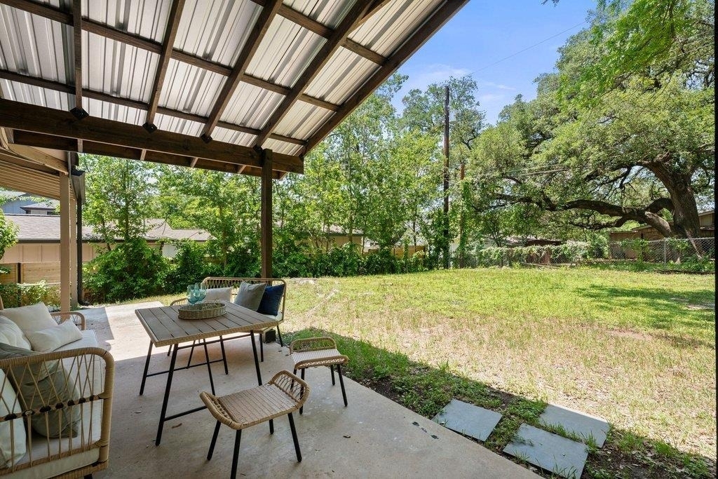 4904 Enchanted Ln - Photo 11