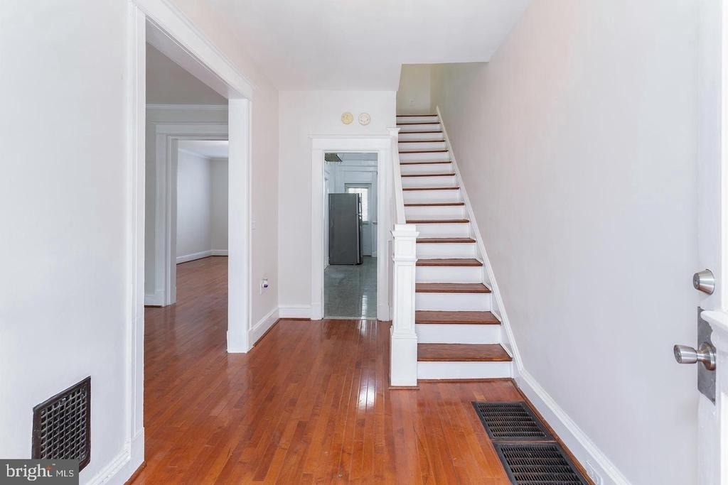 222 R Street Ne - Photo 16
