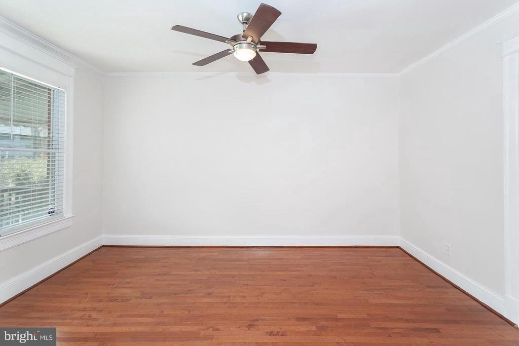 222 R Street Ne - Photo 11