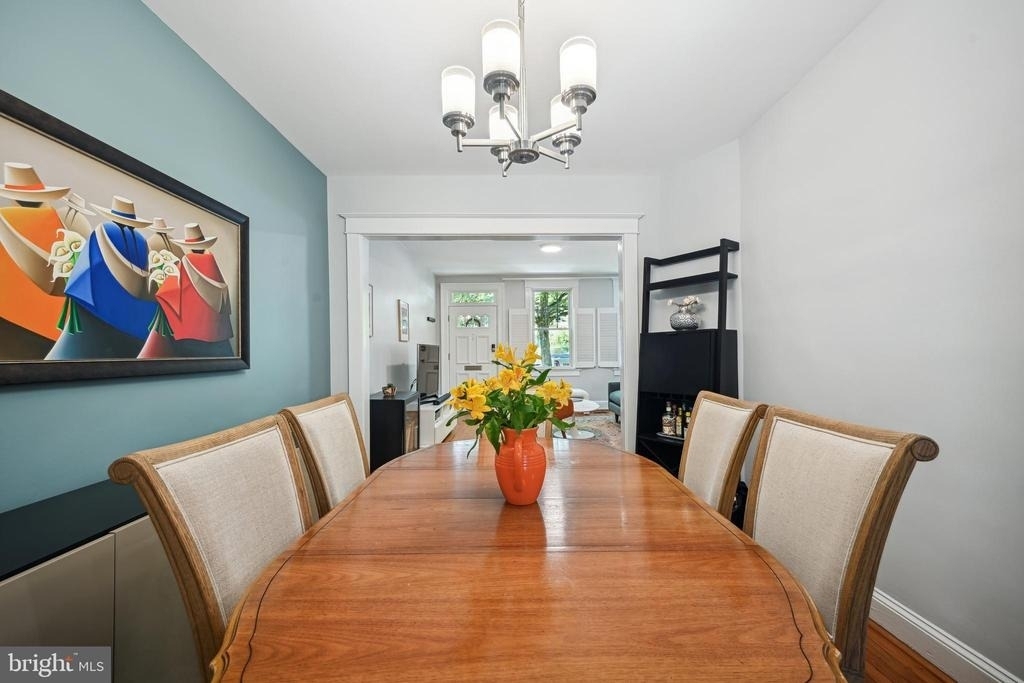 2111 37th Street Nw - Photo 9