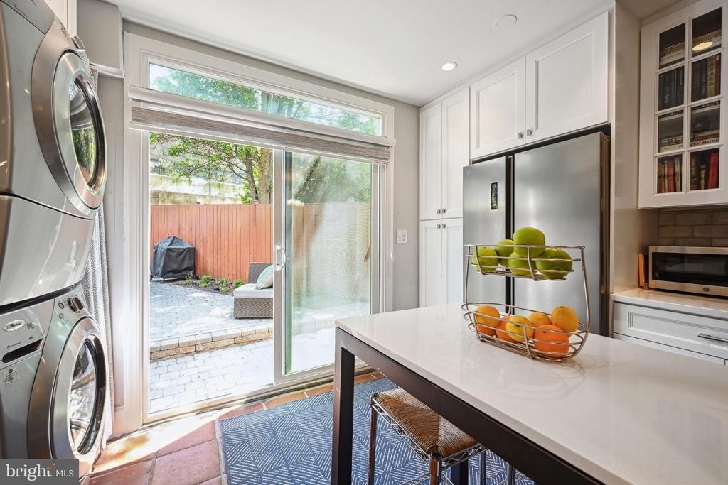 2111 37th Street Nw - Photo 12