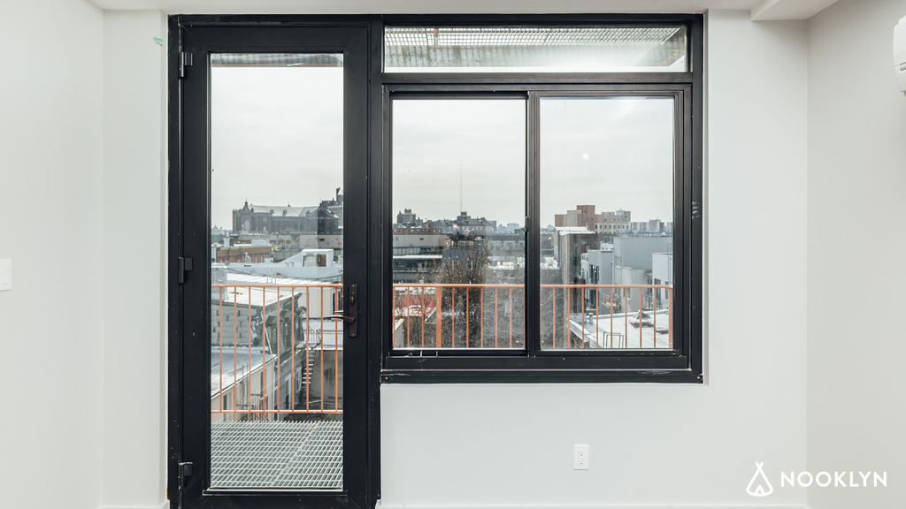 594 Bushwick Ave - Photo 4