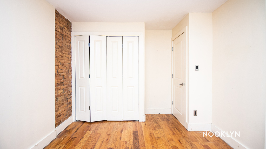 22 Hart St - Photo 3