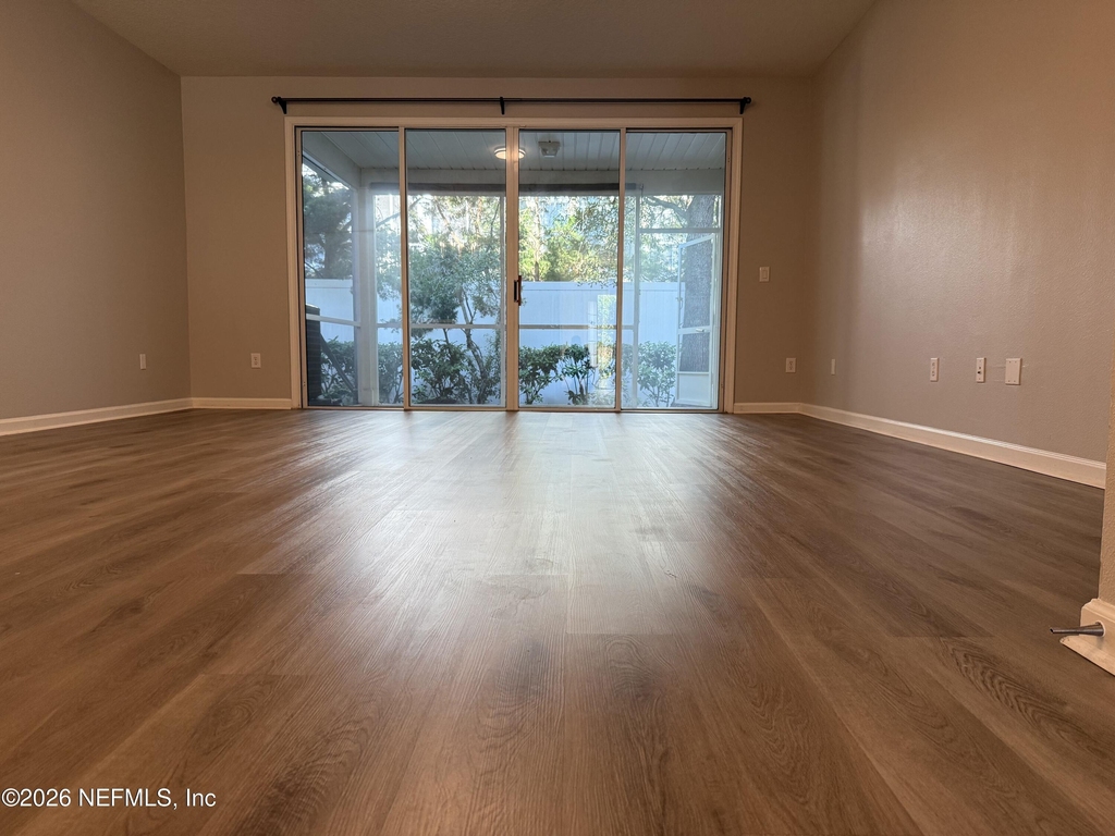 4180 Crownwood Drive - Photo 11
