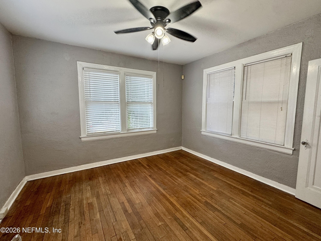 2506 Park Street - Photo 9