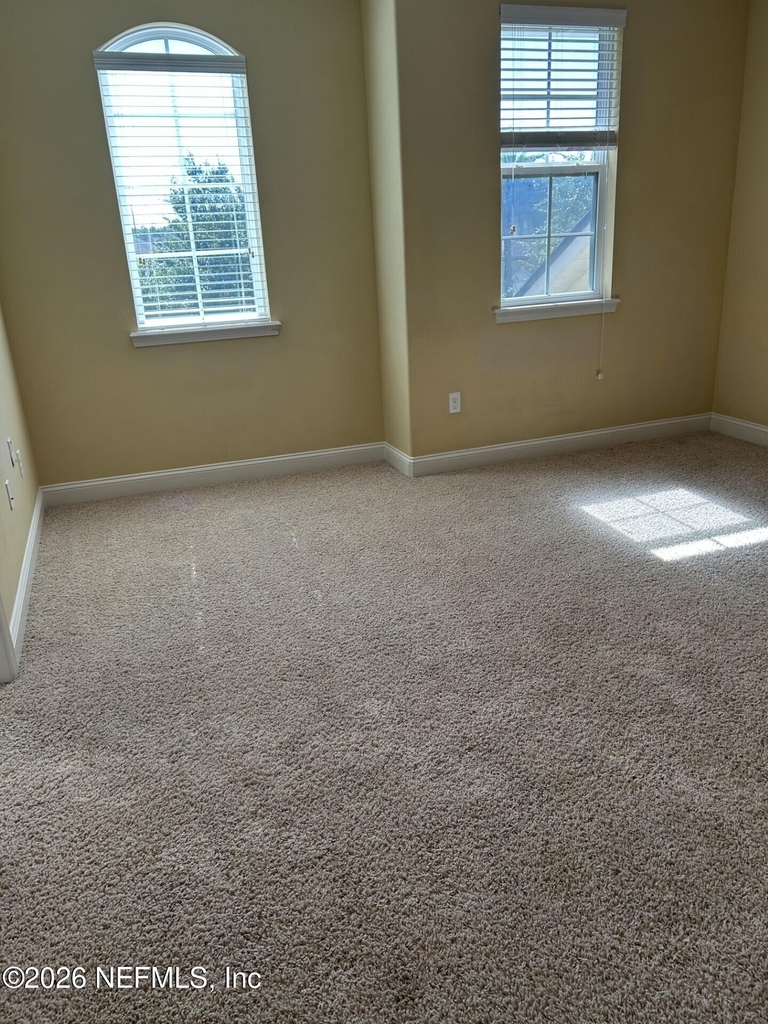 296 Ellsworth Circle - Photo 14
