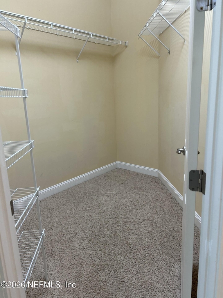 296 Ellsworth Circle - Photo 10
