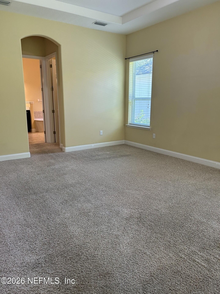 296 Ellsworth Circle - Photo 7