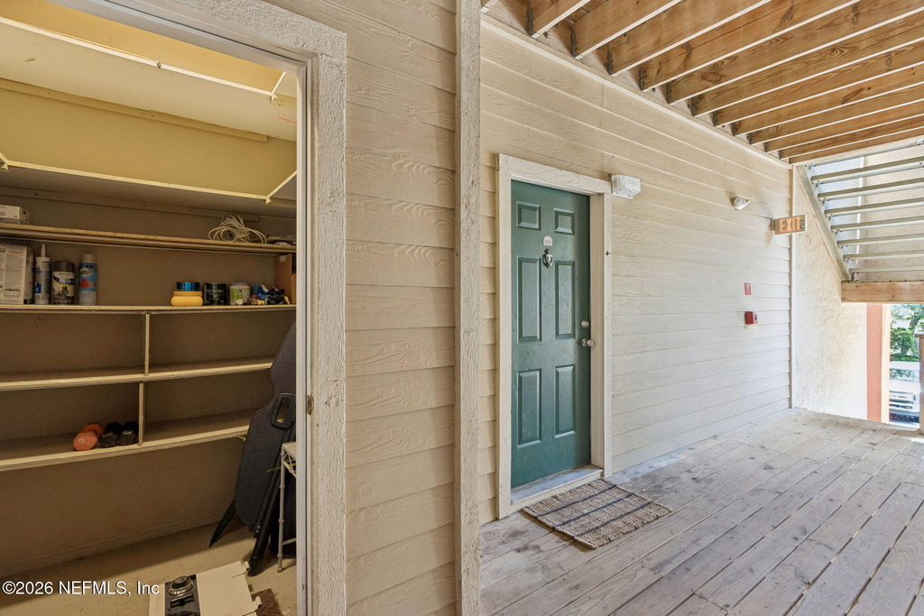 211 Colima Court - Photo 33