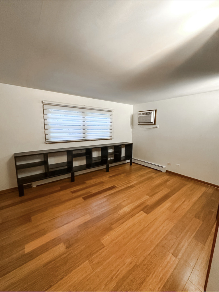 4627 Eberly Avenue - Photo 6