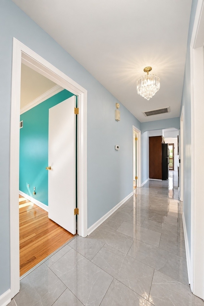 8608 W Carmen Avenue - Photo 17