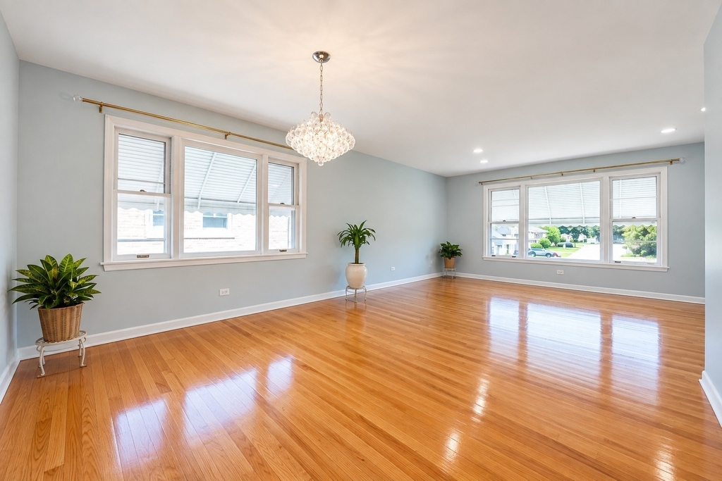 8608 W Carmen Avenue - Photo 1