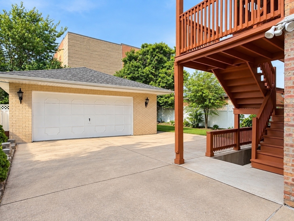 8608 W Carmen Avenue - Photo 43