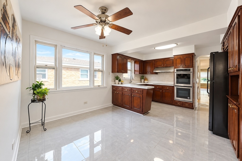 8608 W Carmen Avenue - Photo 16