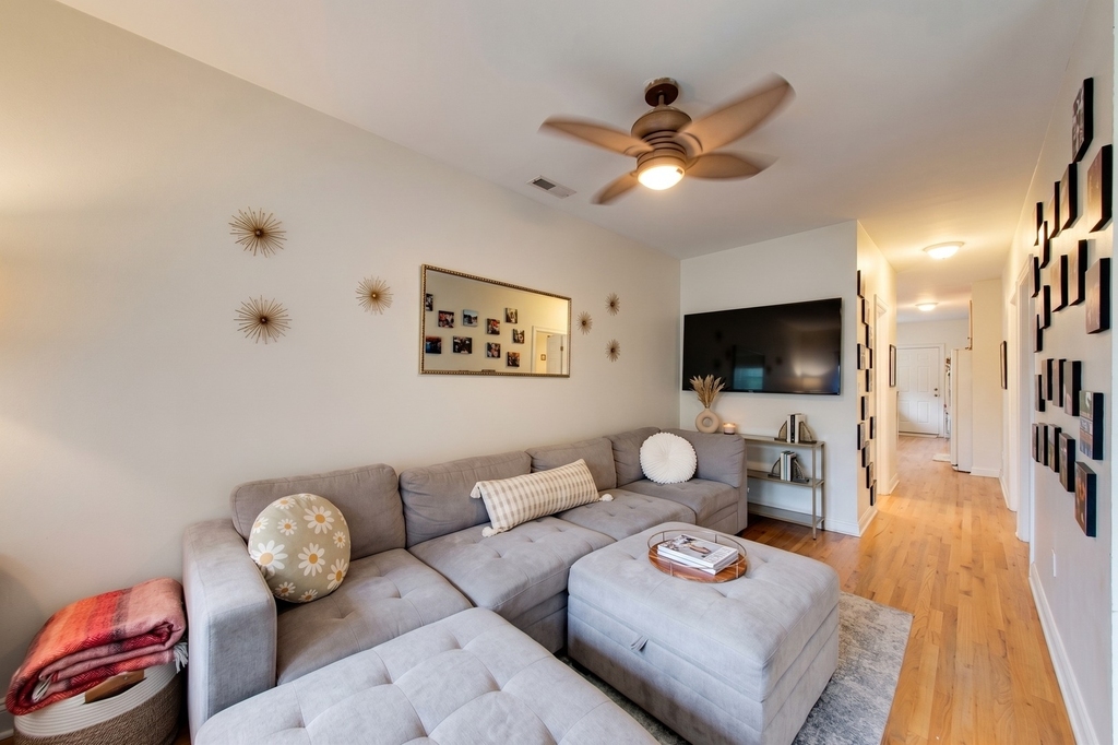 1346 W Cullerton Street - Photo 2