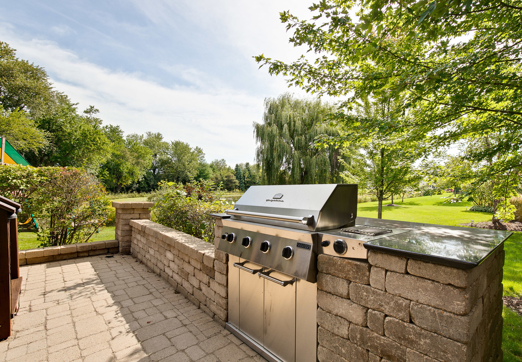 10 Eagle Ridge Drive - Photo 33