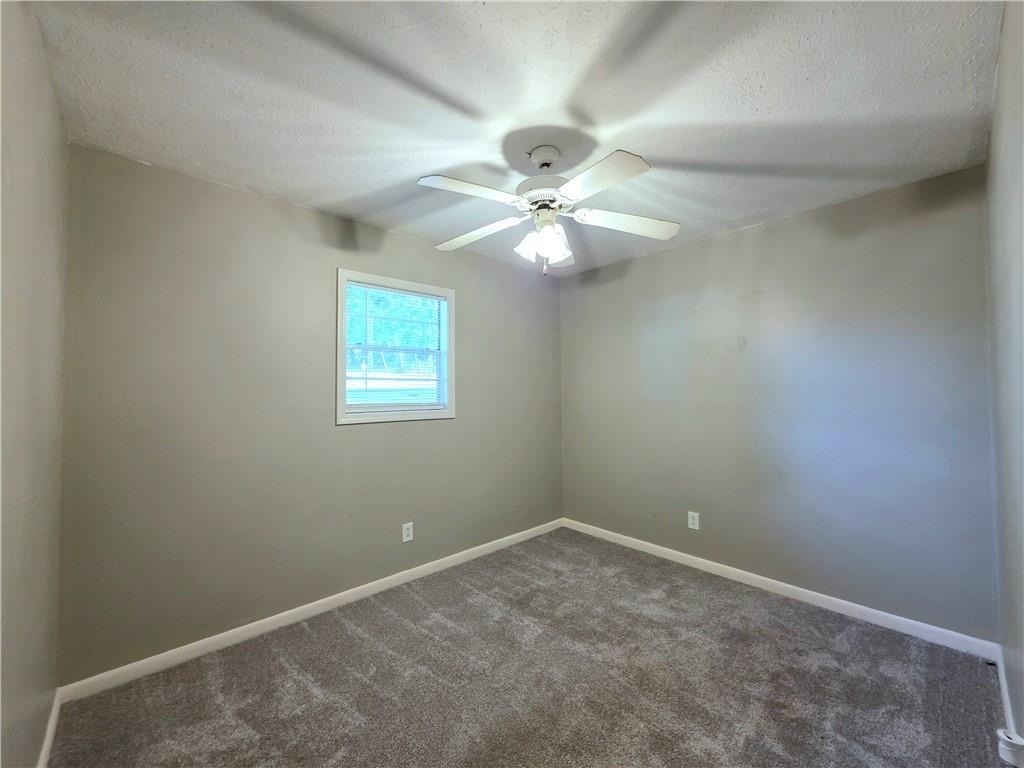 3460 Meadowview Drive - Photo 5