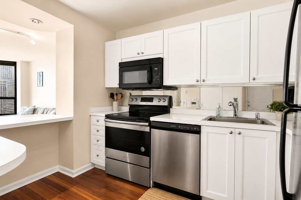 405 N Wabash Avenue - Photo 19