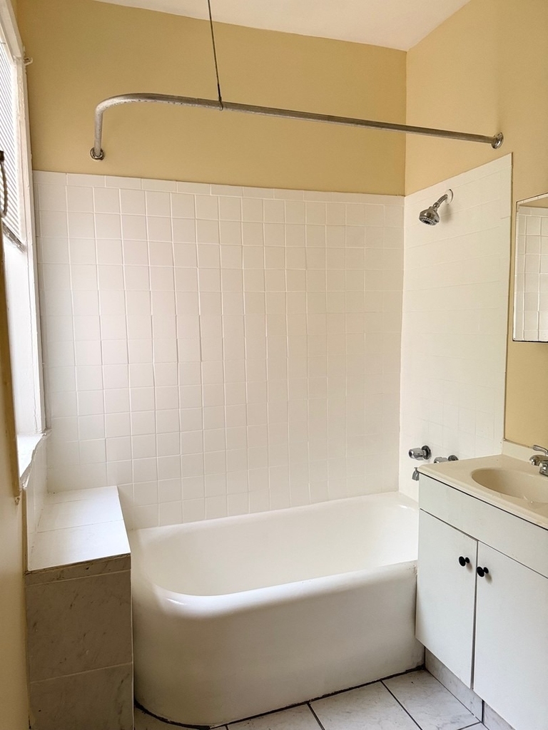 5703 S Emerald Avenue - Photo 14