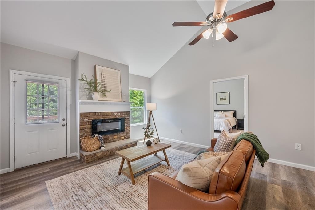 135 Tyrus Lane - Photo 4